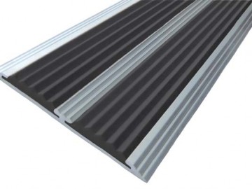 Алюминиевая полоса 70 мм/5,5 мм. С двумя цветными вставками (черный, серый, бежевый, коричневый). Без технологических отверстий под крепёж.