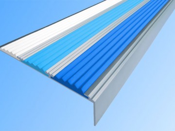Алюминиевый угол-порог 98/5,6/22,4 с тремя цветными вставками (синий, голубой, красный, зеленый, белый) без отверстий под крепёж.